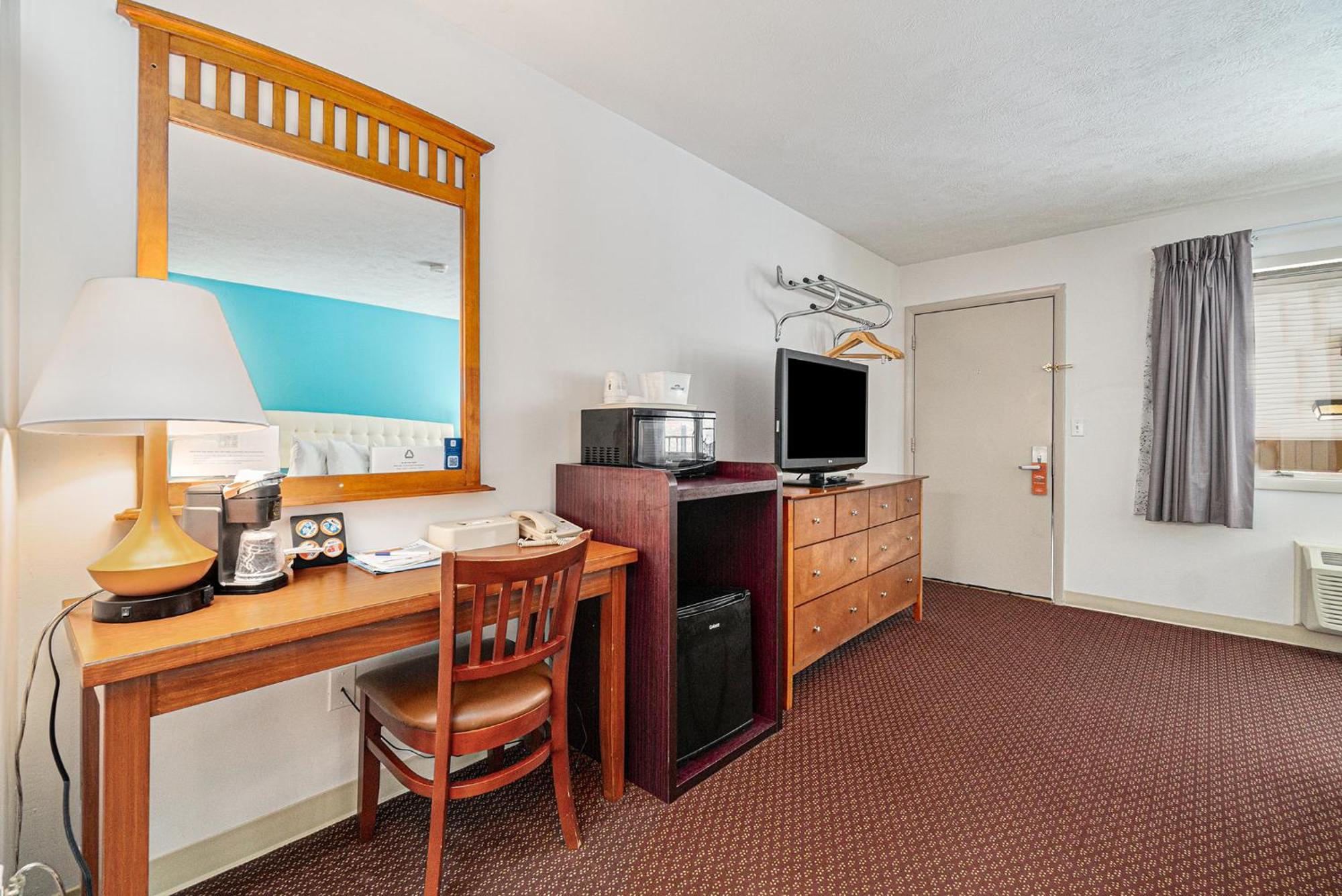 Howard Johnson By Wyndham Traverse City Kültér fotó