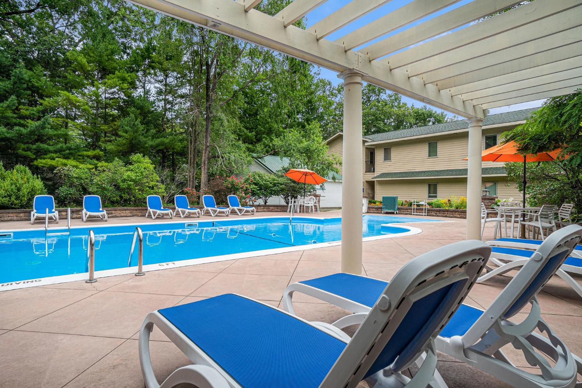 Howard Johnson By Wyndham Traverse City Kültér fotó