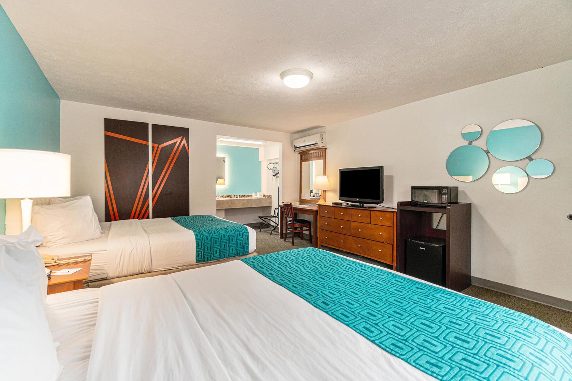 Howard Johnson By Wyndham Traverse City Kültér fotó